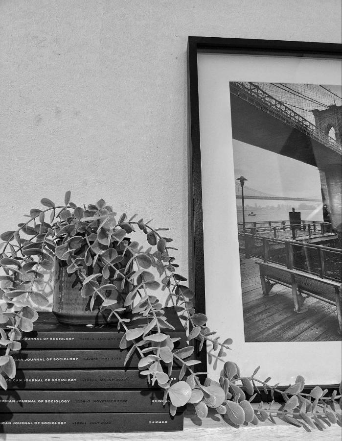 The Beach Surf Studio Oostende Bagian luar foto